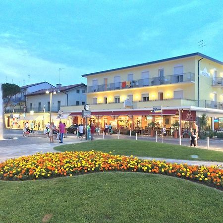 Hotel Stella D'Oro Lido di Jesolo Dış mekan fotoğraf