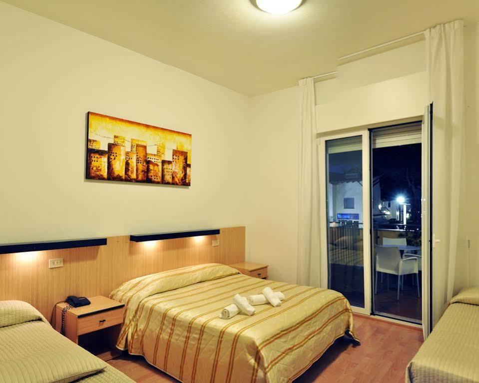 Hotel Stella D'Oro Lido di Jesolo Dış mekan fotoğraf