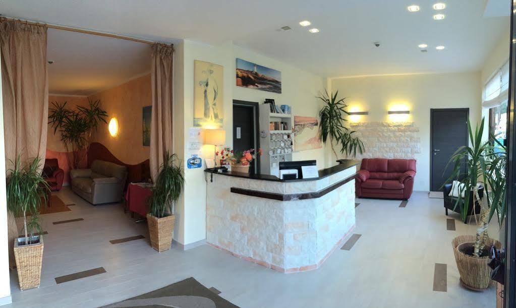 Hotel Stella D'Oro Lido di Jesolo Dış mekan fotoğraf